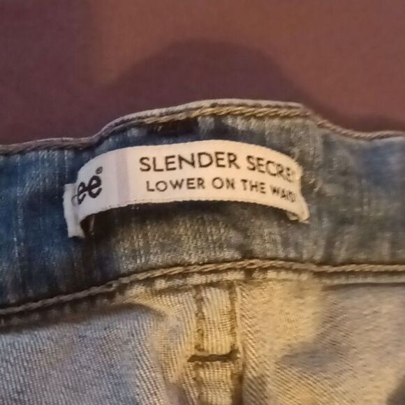 Lee brand Slender Secret Jeans - Size: 10M (0447) - Picture 4 of 5